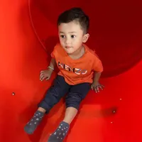 Kembaran Andhika Pratama, Potret Ganteng Saka Anak Ussy Sulistiawaty yang Kini Genap Berusia Dua Tahun