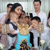 Kemeriahan Ultah Titi Kamal dan Anak Kedua, Bersama Keluaga Besar