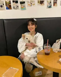 Kenal Lebih Dekat dengan Jang Nara, Aktris Sekaligus Solois yang Berhasil Bawa Pulang Piala Daesang SBS Drama Awards 2024