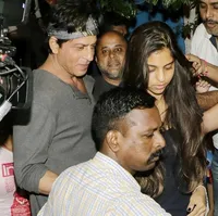 Kencan Mesra Shahrukh Khan Dengan Suhana Khan, Dinner Berdua Saja