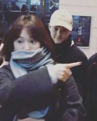 Kencan Song Song Couple di Bulan Maret, Nonton Musikal - Dinner