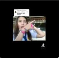 Keramahannya Tuai Banyak Pujian, 7 Momen Lawas Prilly Latuconsina Berikan Nomor HP-nya: Telfon Aja!