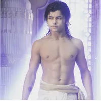 Keren! Lakoni Adegan Bathtub, Siddharth Nigam Pamer Perut Sixpack