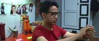 Ketika Dua Cowok Terjebak Dalam 'RELATIONSHIT', Pedih Banget!