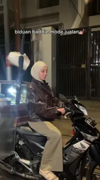 Ketika Lesti Kejora Juallan Bakso Keliling, Style Tetap Baddie