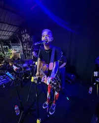Kini Bangun Rumah Mewah, 8 Potret Gilga Sahid Saat Masih Jadi Penyanyi Cafe - Sudah Go Public dengan Happy Asmara?