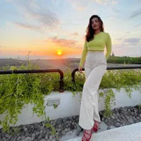 Kini Berstatus Janda 2 Anak, Intip Potret Terbaru Hot Mama Tsania Marwa yang Makin Bahagia dan Menawan