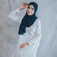 Kini Jadi Single Mom, 7 Potret Terbaru Nadya Mustika yang Terlihat Lebih Bahagia - Fokus Beri Perhatian Buat Baby Syaki