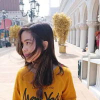 Kini Tinggal di Prancis, 8 Potret Sinta 'Keong Racun' Setelah Hampir 12 Tahun Berlalu - Paras Cantik Bikin Pangling