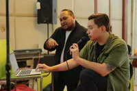 Kisah Manis Edric Tjandra - Venny Chandra, Bermula dari Sini