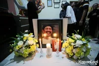 Komedian Senior Polo Wafat, Ini 8 Potret Suasana Rumah Duka yang Didatangi para Artis - Kadir Ungkap Kondisi Terakhir Mendiang Saat Syuting