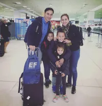 Kompak Seru Keluarga Darius - Donna di Sydney, Rayakan Ultah Lio