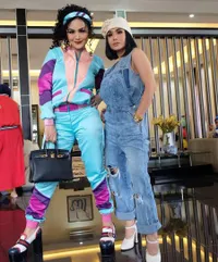 Krisdayanti & Yuni Shara Ajak Para Temannya Kembali Ke Era 80-an!