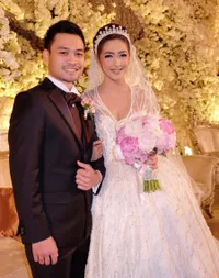 Kue-Kue Indah di Resepsi Nikah Nabila Syakieb, Ada Yang Raksasa!