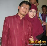 Kaleidoskop 2011 - 10 Perpisahan Artis Paling Fenomenal