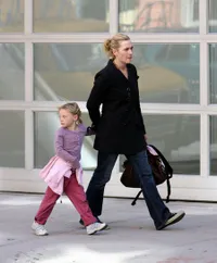 Kate Winslet Dan Mia