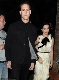 Katy Perry Sudah Punya Kekasih Baru