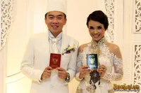 Kebaya Winda Viska