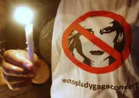 Kecam Konser GaGa di Manila - Protes Kelompok Religius