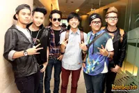 Kekompakan SMASH dan Cherry Belle Saat Preskon