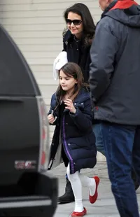 Ketika Suri Cruise Tampil Lebih Dewasa Dari Anak Seusianya