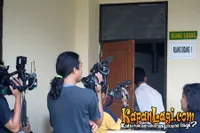 Kikan Cokelat - Yuke Dewa