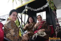 Kirab Selebriti Festival Film Indonesia 2012
