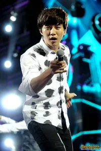 Koleksi Foto 2PM di Music Bank Jakarta 2013