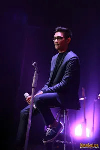 Koleksi Foto Musik Terbaik Bulan Maret