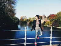 Kompilasi Foto Eunhyuk Liburan di Eropa Bersama Keluarga