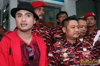 Konflik Dengan Warga Malaysia - Rizal Djibran Gandeng Ki Kusumo