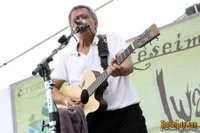Konser Iwan Fals di Kampus UI