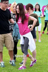 Krystal fx Hadiri Event Promosi Brand Olahraga