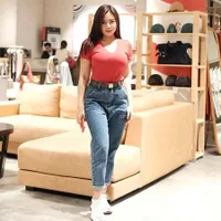 Lama Tak Muncul, Intip Potret Terbaru Vitalia Shesya Usai Bebas dari Penjara yang Pamer Body Hot