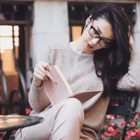 Lama Tak Terdengar Kabarnya, Begini Potret Terbaru Velove Vexia yang Cantiknya Kebangetan - Sering Dikira Artis Korea