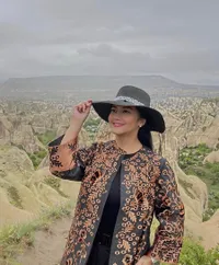 Lanjut Liburan ke Cappadocia, Bella Saphira Tak Bisa Naik Balon Udara Karena Cuaca Tapi Tetap Bahagia