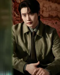 Lee Jong Suk Siap Beraksi Lagi, Jadi Pengacara Berpengalaman di Drama Baru tvN 'SEOCHODONG'
