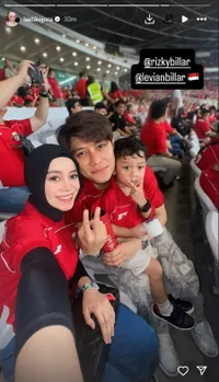 Lesti Kejora - Jennifer Coppen, Potret Artis Nonton Timnas Indonesia vs Tiongkok di GBK