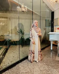 Lesti Kejora hingga Happy Asmara, Potret Pedangdut Tanah Air Pakai Gamis - Bisa Jadi Inspirasi Idul Fitri! 