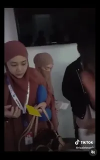 Lesti Kejora Mulai Bisa Tersenyum, 8 Potret Istri Rizky Billar Selama Jalani Ibadah Umroh - Sempat Nangis di Depan Ka'bah