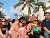 Liburan Bareng Seminggu, Al Ghazali Tak Bisa Berhenti Cium Peluk 2 Adik Tirinya