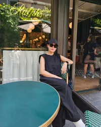 Liburan ke Jepang, Potret Lulu Tobing Gembira Bersama Teman-teman - Cantik Kebangetan