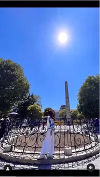 Liburan ke Turki, Potret Tamara Bleszynski Kagumi Keindahan Hagia Sophia - Pancarkan Cahaya di Wajahnya Begitu Cantik dan Memesona