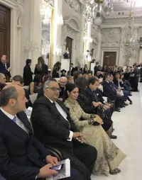 Liburan Keluarga Sridevi di Italia, Jhanvi dan Khushi Cantik!