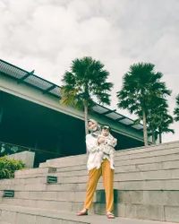 Liburan Seru Ryana Dea - Puadin Redi, Renang Bareng Baby Qiandra!