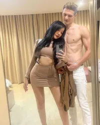 Lucinta Luna dan Calon Suami Bulenya Bulan Madu ke Bali, Pamer Ciuman Mesra - Bak Pengantin Baru