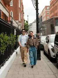 Luna Maya Asyik Liburan di London, Perut Maxime Bouttier Bikin Salfok