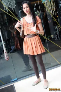 Laura Basuki - Leo Sandjaya di Gunawarman