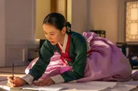 Potret Hanbok Son Ye Jin di The Scandal, Intip Detail Look Lady Cho