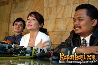 Luruhnya Keteguhan Hati Tamara Blesynski